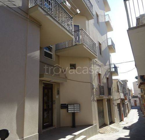 appartamento in vendita a Modica in zona Modica Alta