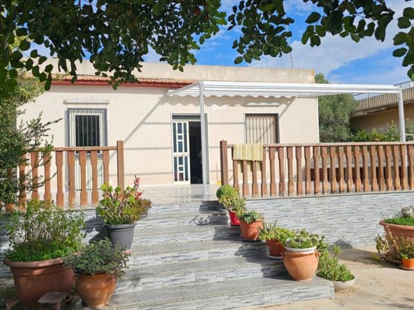 casa indipendente in vendita a Modica in zona Marina di Modica