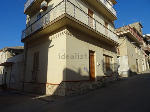 casa indipendente in vendita a Modica in zona Modica Alta