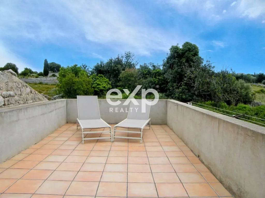 casa indipendente in vendita a Modica