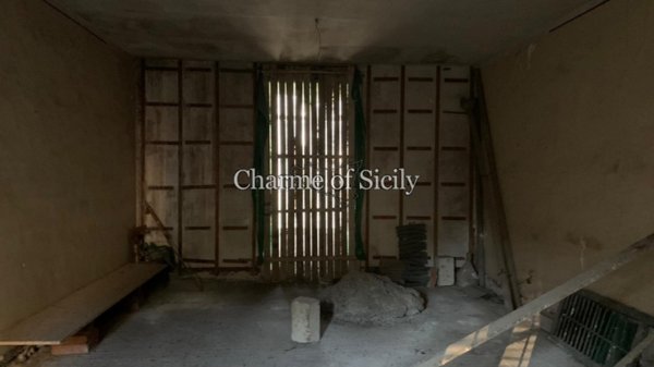 casa indipendente in vendita a Modica in zona Modica Bassa