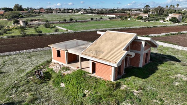 casa indipendente in vendita a Modica in zona Sacro Cuore