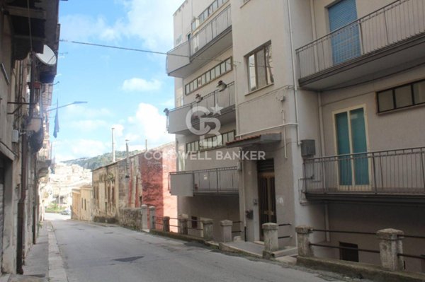 appartamento in vendita a Modica in zona Modica Bassa