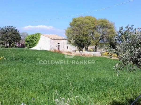 casa indipendente in vendita a Modica in zona Sacro Cuore