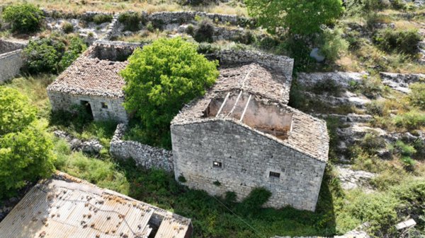casa indipendente in vendita a Modica