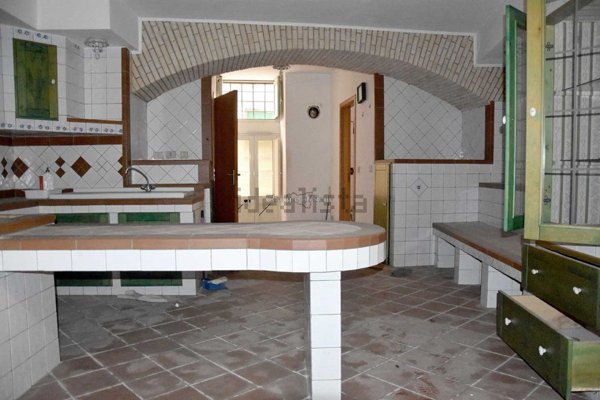 casa indipendente in vendita a Modica in zona Modica Bassa