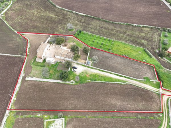 casa indipendente in vendita a Modica