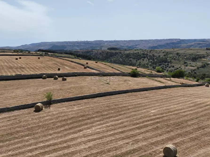 casa indipendente in vendita a Modica