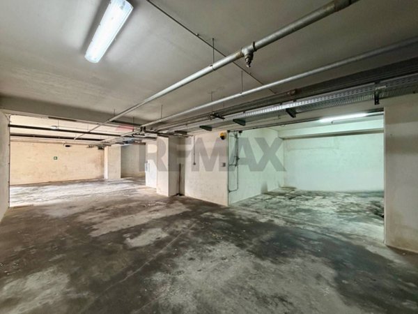 locale di sgombero in vendita a Modica in zona Sacro Cuore