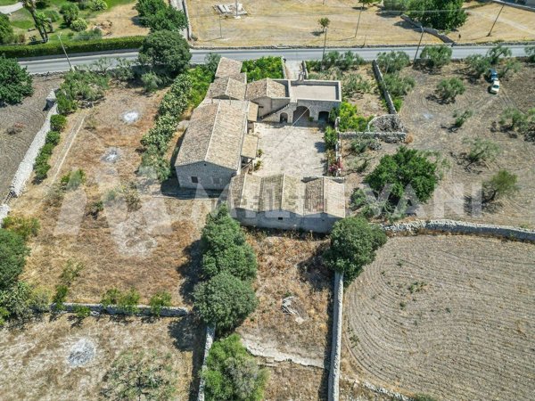 casale in vendita a Modica in zona Frigintini