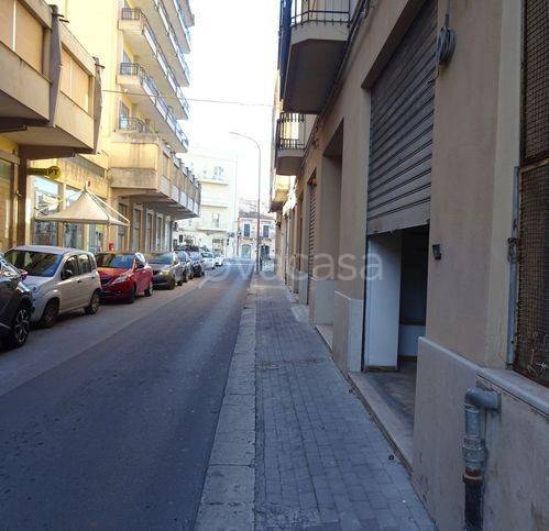 negozio in vendita a Modica in zona Modica Alta