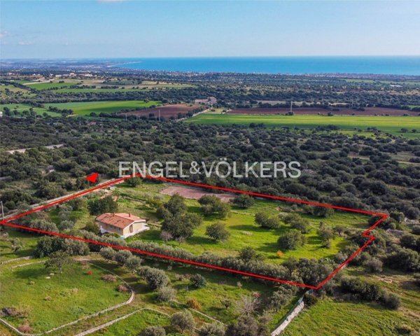 casa indipendente in vendita a Modica