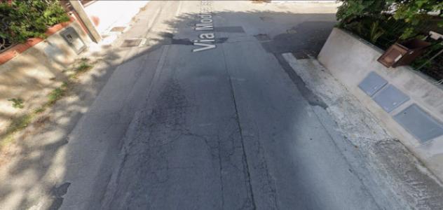 locale commerciale in vendita a Modica