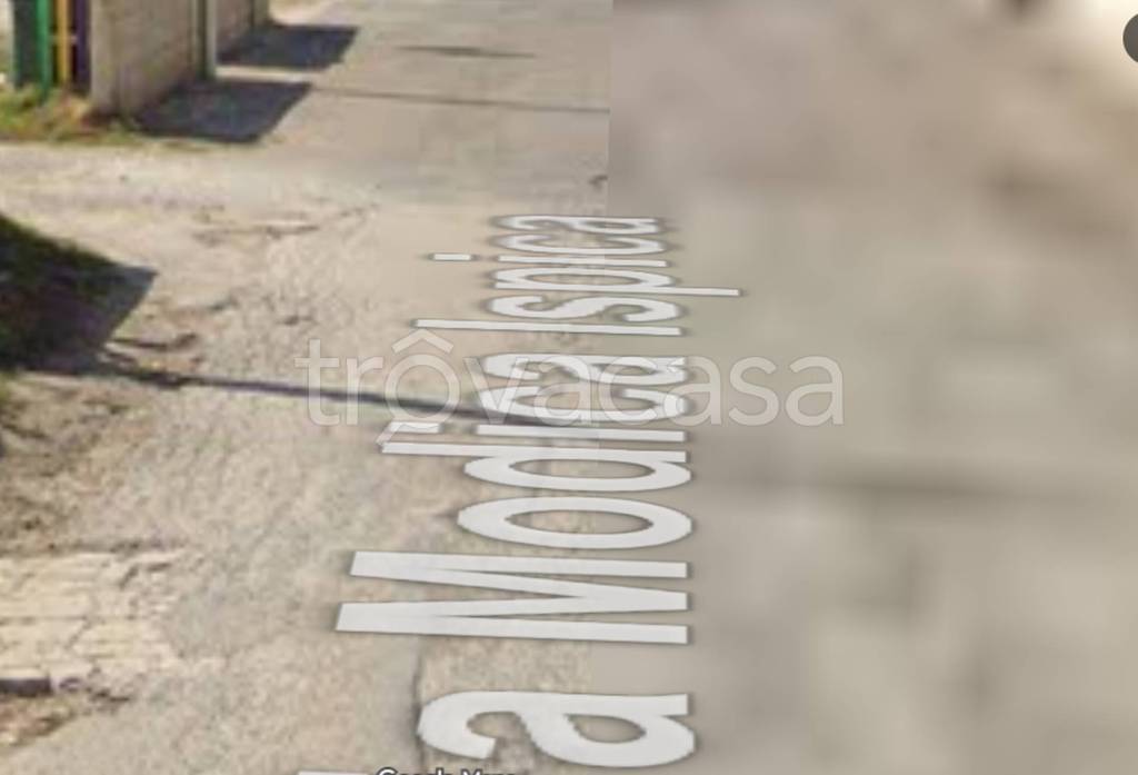 locale commerciale in vendita a Modica