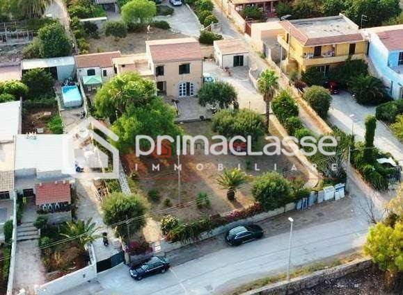 casa indipendente in vendita a Modica in zona Marina di Modica