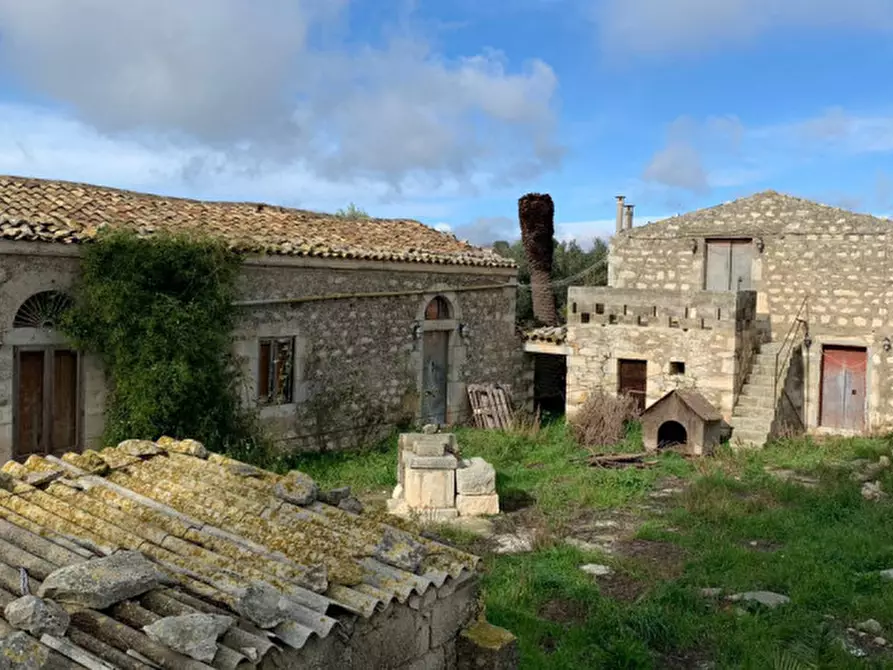casa indipendente in vendita a Modica in zona Frigintini