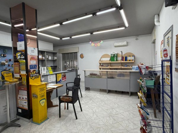 negozio in vendita a Modica in zona Modica Bassa