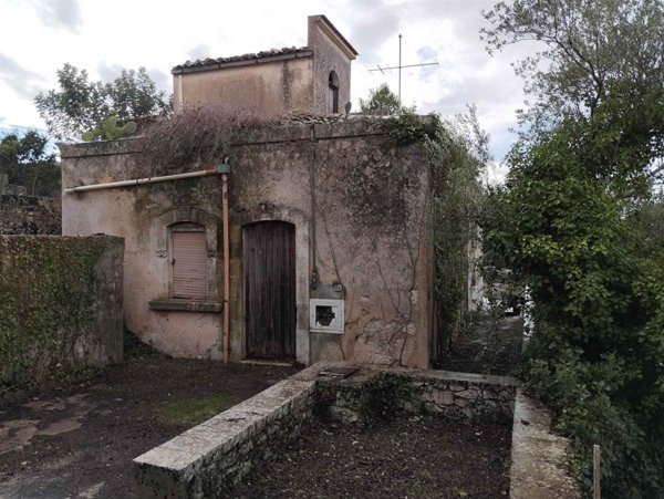 villa in vendita a Modica in zona Sacro Cuore