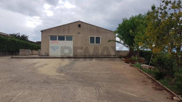 negozio in vendita a Modica