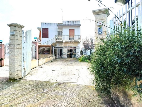 casa indipendente in vendita a Modica in zona Marina di Modica
