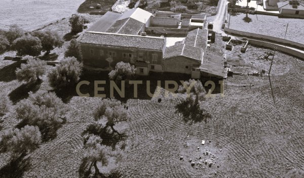 casa indipendente in vendita a Modica