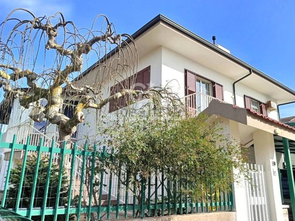 casa indipendente in vendita a Modica in zona Sacro Cuore