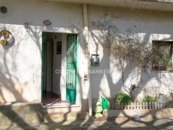 casa indipendente in vendita a Modica in zona Modica Bassa