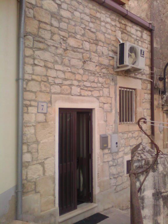 casa indipendente in vendita a Modica in zona Sacro Cuore