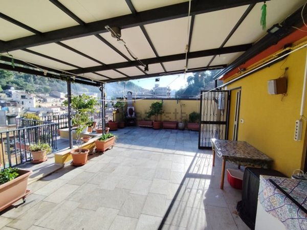 casa indipendente in vendita a Modica