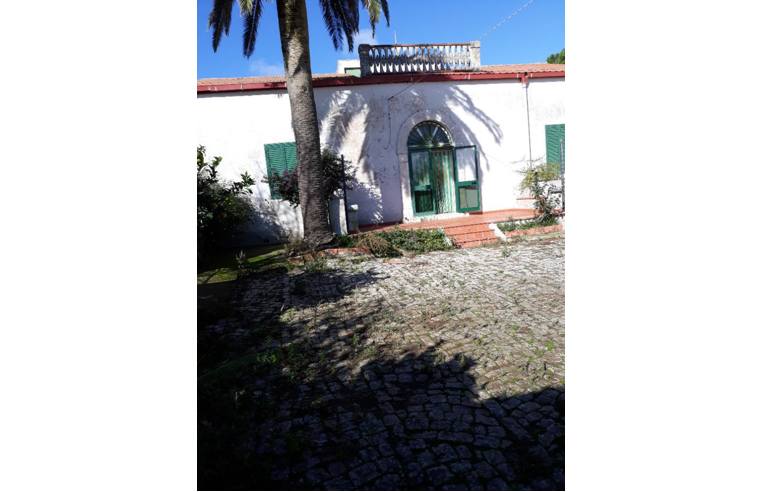 casa indipendente in vendita a Modica