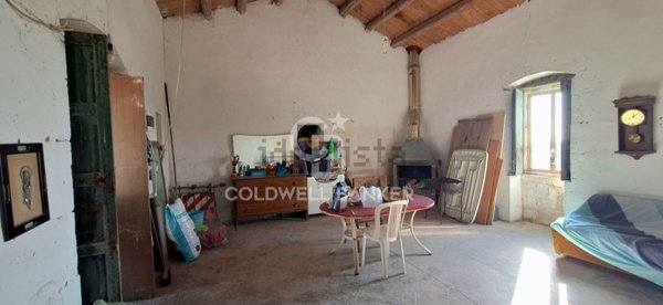 pentavano in vendita a Modica in zona Frigintini