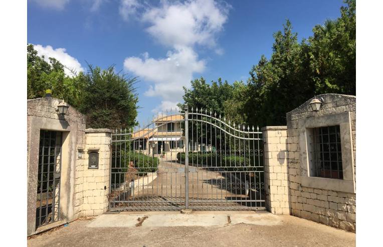 casa indipendente in vendita a Modica