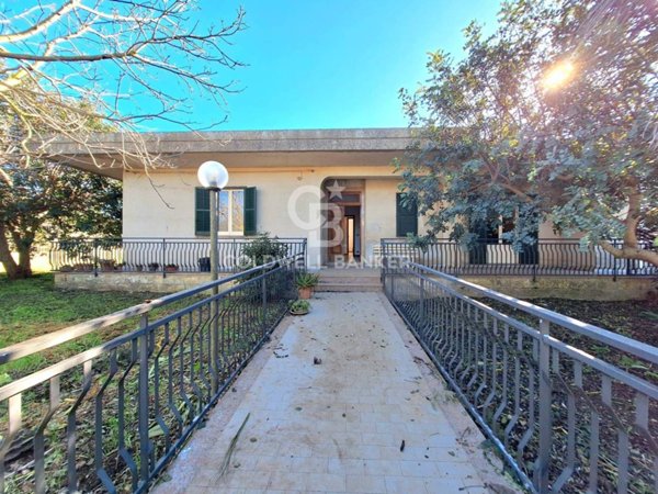 casa indipendente in vendita a Modica in zona Modica Alta