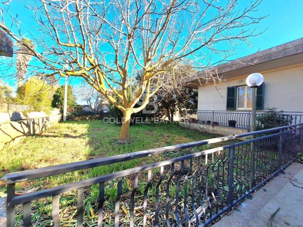 casa indipendente in vendita a Modica in zona Modica Alta