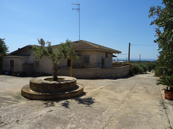 casa indipendente in vendita a Modica in zona Marina di Modica