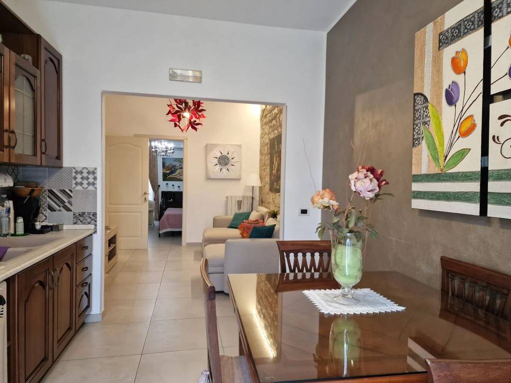 casa indipendente in vendita a Modica in zona Modica Alta