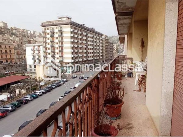 appartamento in vendita a Modica in zona Modica Bassa