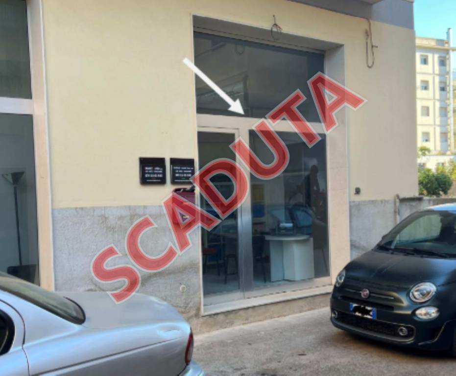 negozio in vendita a Modica in zona Sacro Cuore