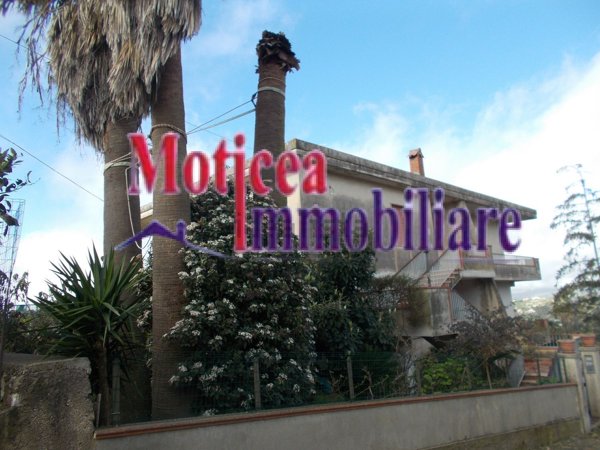 casa indipendente in vendita a Modica in zona Sacro Cuore