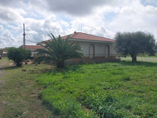 casa indipendente in vendita a Modica in zona Marina di Modica