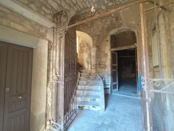 appartamento in vendita a Modica in zona Modica Bassa