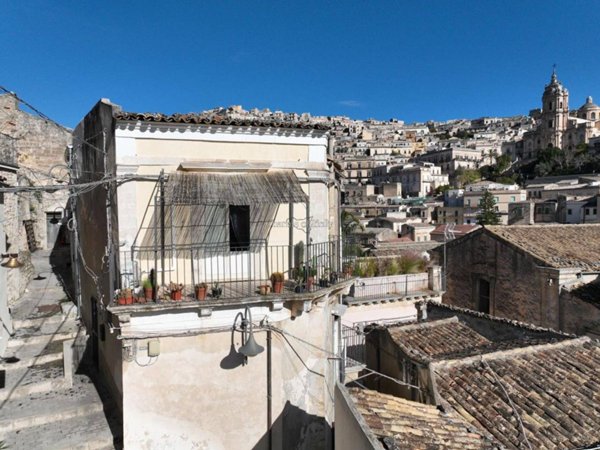 appartamento in vendita a Modica in zona Modica Bassa