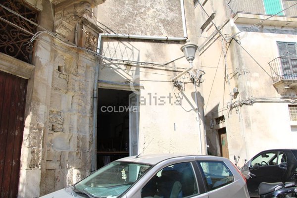 appartamento in vendita a Modica in zona Modica Alta