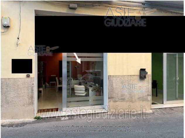 negozio in vendita a Modica in zona Sacro Cuore