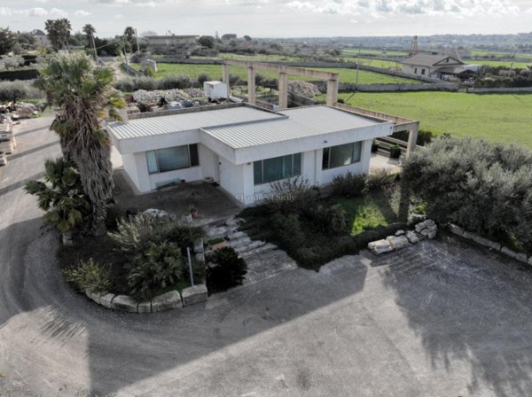 terreno edificabile in vendita a Modica