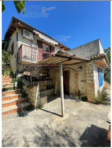 pentavano in vendita a Modica