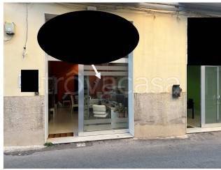 negozio in vendita a Modica in zona Sacro Cuore