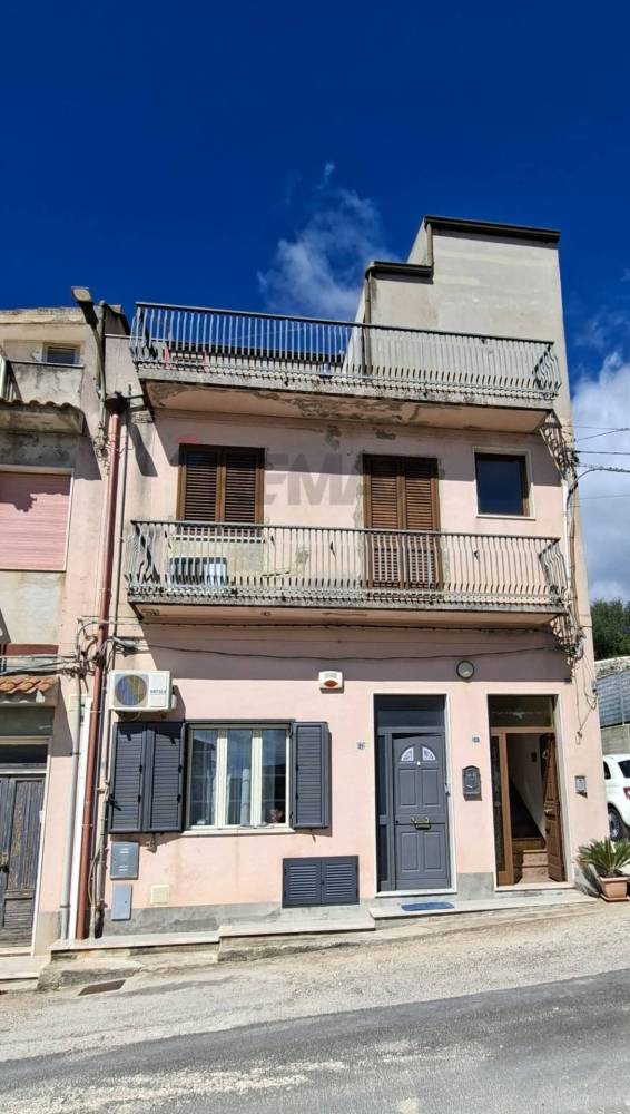 appartamento in vendita a Modica in zona Modica Alta