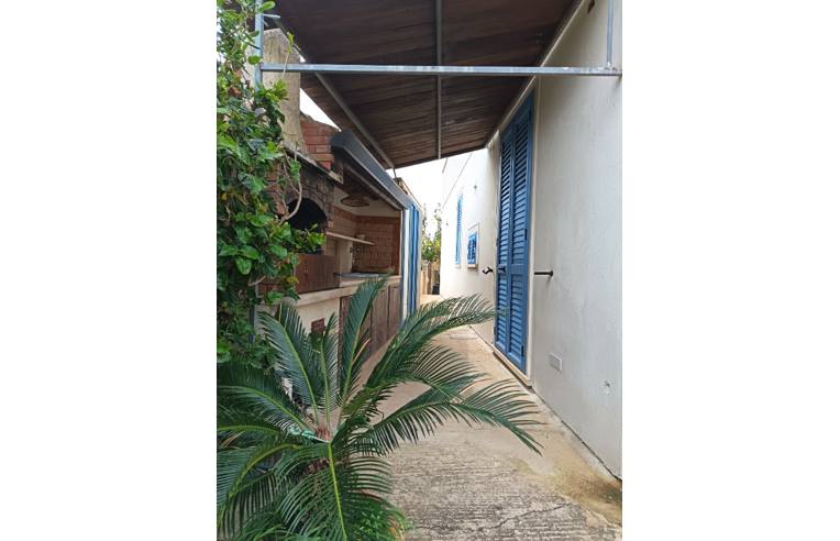 casa indipendente in vendita a Modica in zona Maganuco