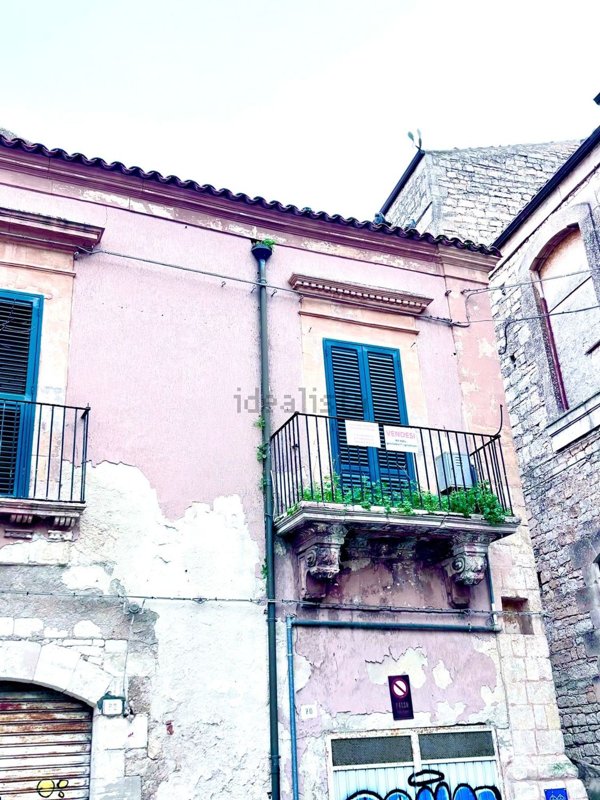 appartamento in vendita a Modica in zona Modica Bassa